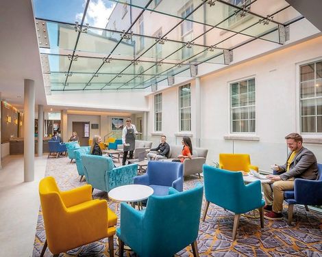 Maldron Hotel Parnell Square-1