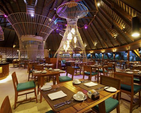 Centara Ras Fushi Resort & Spa Maldives-4