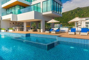 Hotel, Grand Kata VIP Hotel