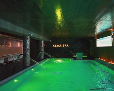 Alcazar Hotel & SPA-0