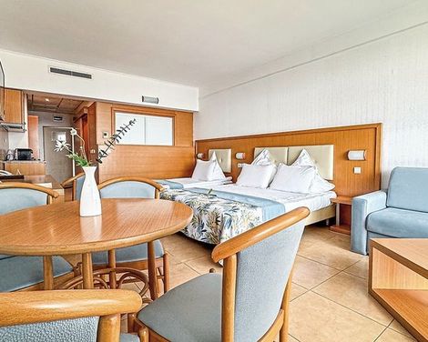 Flamingo Grand Hotel & Spa-4