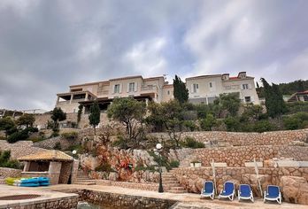 Hotel, Bozica