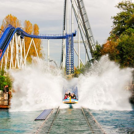 Familienurlaub Aktivurlaub Freizeitpark Wasserrutsche im Europapark Rust