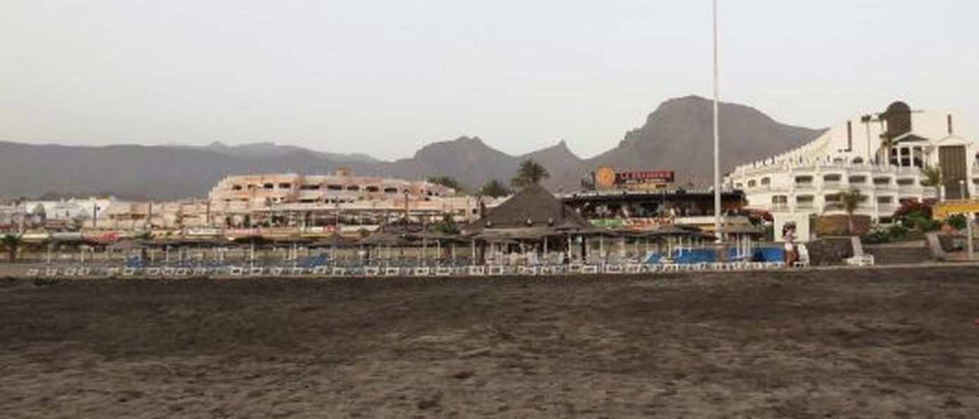  Der Schwarze Sand auf Teneriffa
