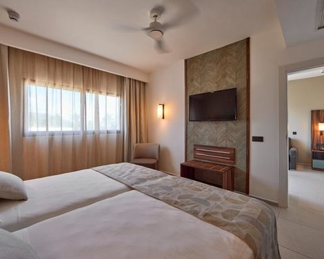 Hotel Riu Turquoise-0