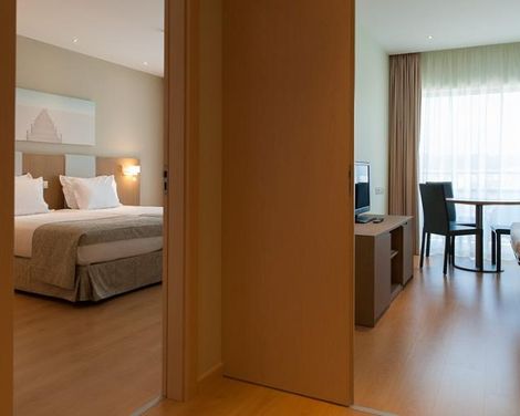 Eurostars Oasis Plaza-4