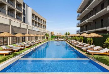 Hotel, Ramada by Wyndham Cesme