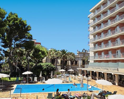 Hotel y Apartamentos Leman-1