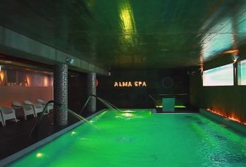 Alcazar Hotel & SPA