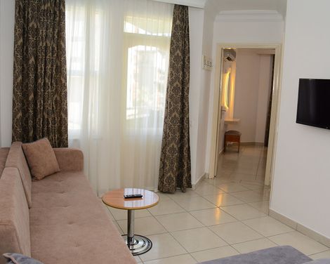 Almera Park Apart Hotel-0