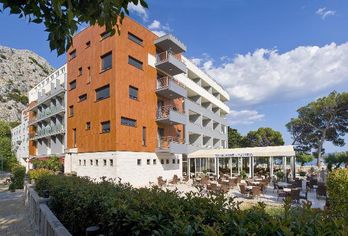 Hotel, Hotel Plaža Omiš