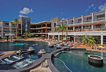 Hotel, Mirador Papagayo by LIVVO