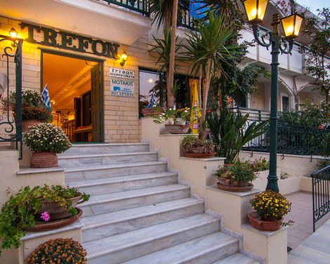 Trefon Hotel Apartments & Family Suites-1