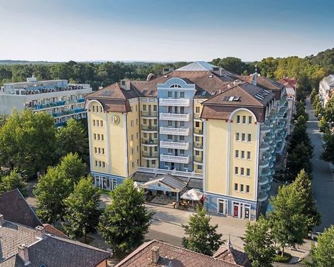 Hotel Palace Hévíz-1