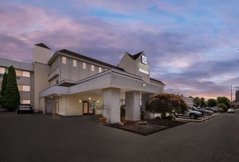 Hotel, SureStay Hotel by Best Western SeaTac North