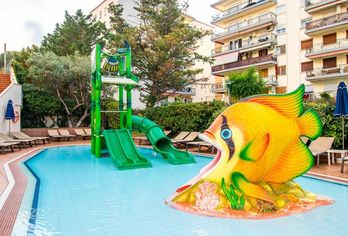 Hotel, Golden Avenida Family Suites