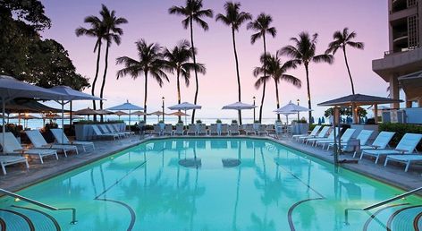 Moana Surfrider, A Westin Resort & Spa, Waikiki Beach