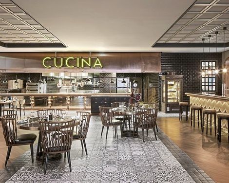 Titanic Chaussee Berlin-0