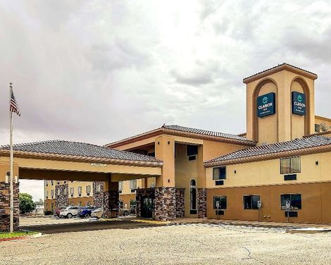 Clarion Inn-3
