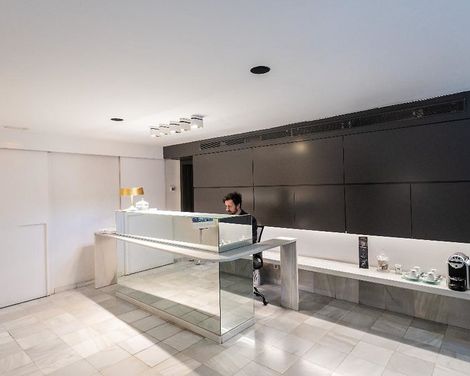 Atenea Rekord Suites-1