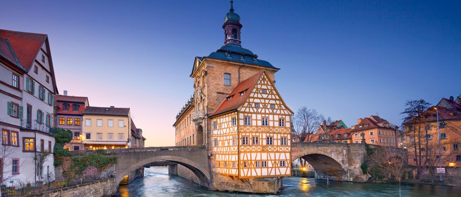 Das Alte Rathaus mitten in der Regnitz sieht in echt sogar noch schöner aus als auf diesem Foto