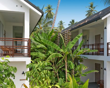 Malahini Kuda Bandos Resort-3