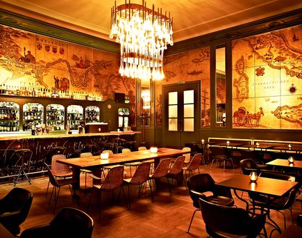Städtereise München Urlaub Goldene Bar im Haus der Kunst
