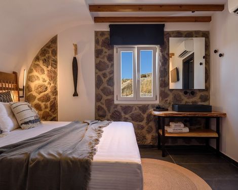 Vrachos Suites Mykonos-4