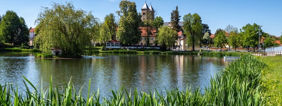 Park im Kurort Bad Klosterlausnitz in Thüringen