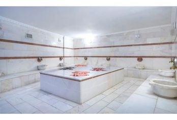 Hotel, Blue Star Hotel