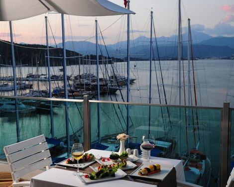 Alesta Yacht Hotel-4