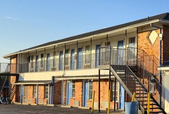 Hotel, Cole Manor Motel By OYO Love Field Market Center