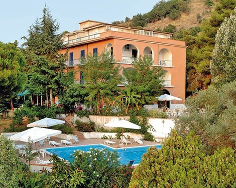 Garden Riviera-2