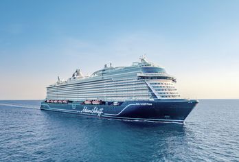 Kreuzfahrtschiff, Mein Schiff Flow