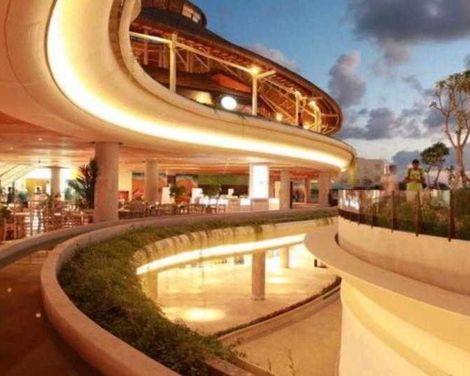 Super OYO 3261 Hotel Ratu-4