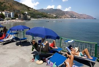 Hotel, Hotel Baia delle Sirene
