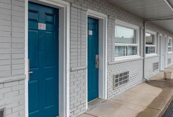 Hotel, Motel6 Cornwall ON