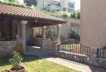 Hotel, Guarda La Vita