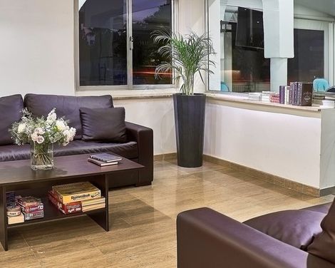 Mikes Kanarium City Hotel-2