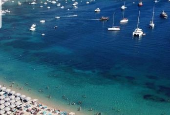 Hotel, Jenny's Summer Houses