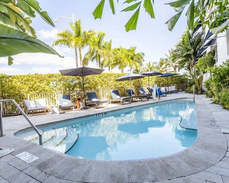 Oceanside Hotel-1