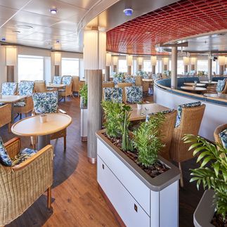 MS Hamburg Bar