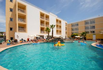 Hotel, Hotel Capricho & Spa