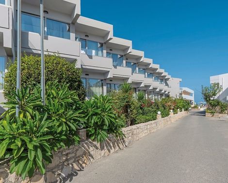 Kathrin Beach-1