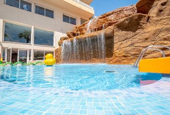 Hotel, Cala Font