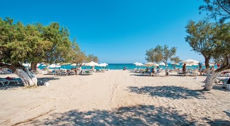 Tigaki Beach