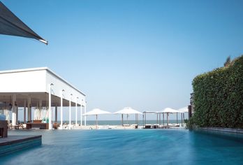 Hotel, Putahracsa Hua Hin