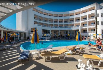Hotel, Cleopatra Kris Mari