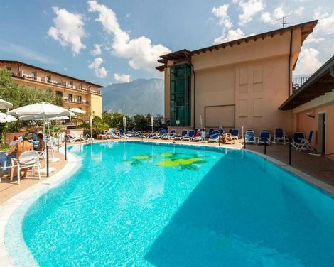 Hotel Garda Bellevue-2