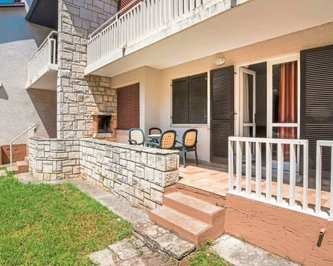 Apartments Polynesia Plava Laguna-4